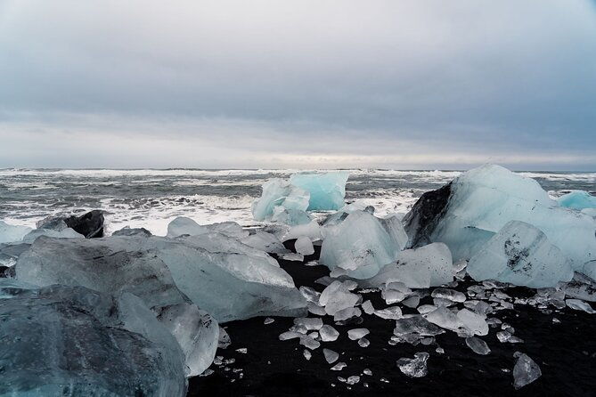 glacier-lagoon-and-diamond-beach-guided-day-trip-from-reykjavik