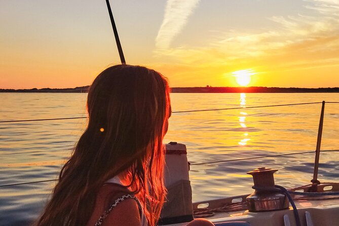 golden-horizons-private-sailboat-sunset-sail-in-ibiza