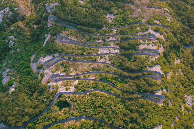 great-montenegro-tour-lovcen-npmausoleum-lovcenriver-of-crnojevicsveti-stefan