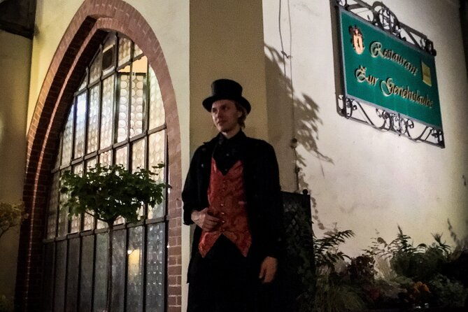 gruseltour-berlin-haunted-ghost-walk-90-minute-at-berlin-mitte-city-center