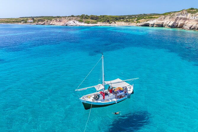 guided-day-by-boat-in-carloforte-with-snorkeling-and-aperitif