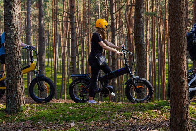 guided-ebike-tour-on-forest-roads-and-trails-near-riga