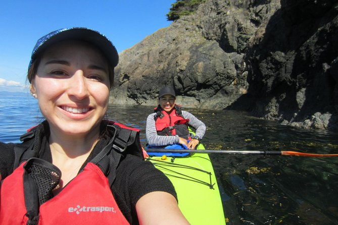 guided-kayak-tour-on-san-juan-island