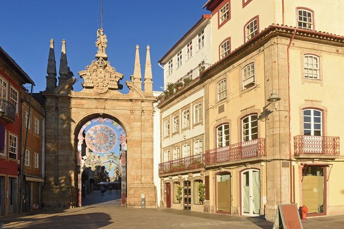 guimaraes-braga-small-group-tour-lunch-all-tickets-included