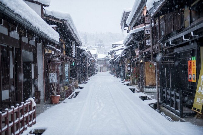 gujo-hida-takayama-and-shirakawa-go-day-tour-from-nagoya
