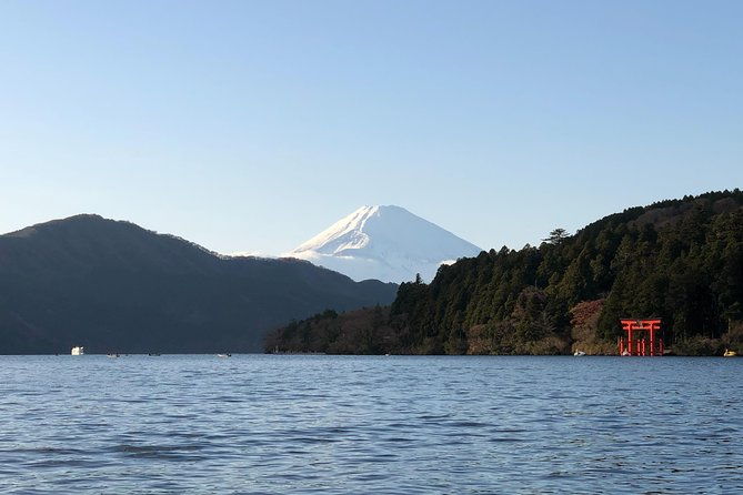 hakone-private-one-day-tour-from-tokyo-mt-fuji-lake-ashi-hakone-national-park