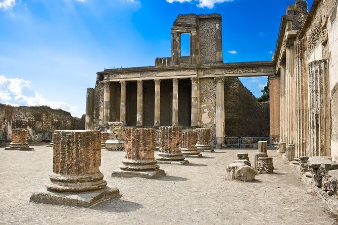 half-day-group-tour-in-pompeii-with-pick-up
