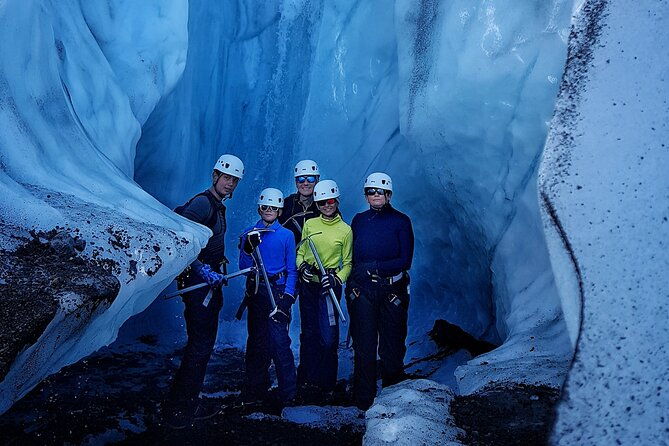 half-day-vatnajokull-glacier-small-group-tour-from-skaftafell