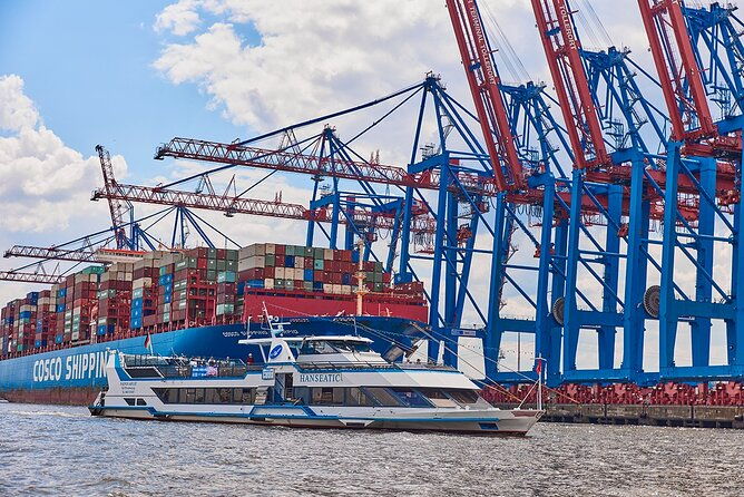 hamburg-1-hour-harbor-tour