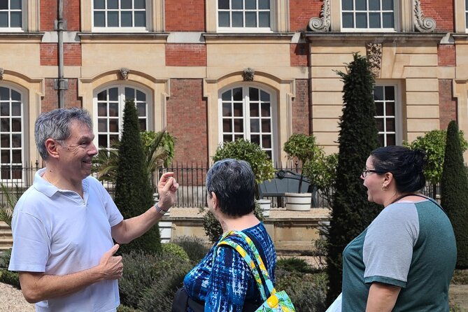 hampton-court-guided-tour-full-day-and-high-tea