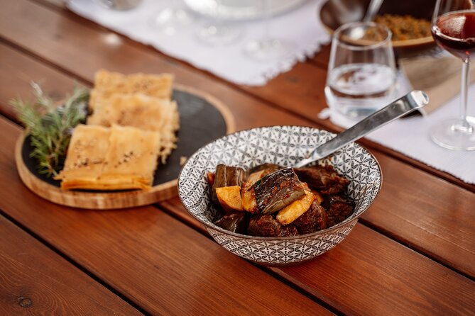 heraklion-private-half-day-gastronomy-diaries-experience-in-lyrarakis-winery