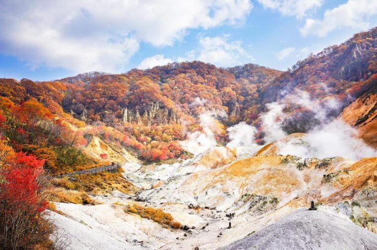 hokkaido-noboribetsu-hell-valley%ef%bc%8clake-toya-otaru-day-tour