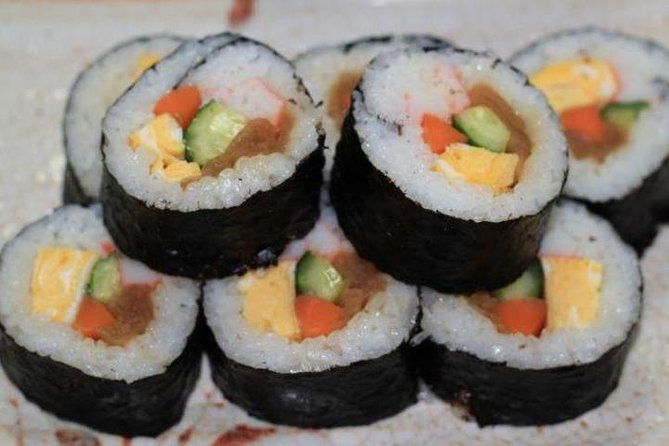 home-made-maki-sushi-class-in-fukuoka