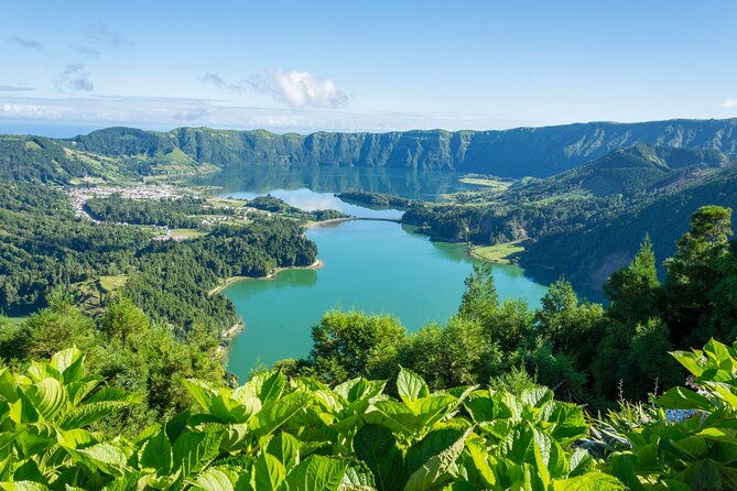 jeep-tour-to-sete-cidades-and-fogo-lake