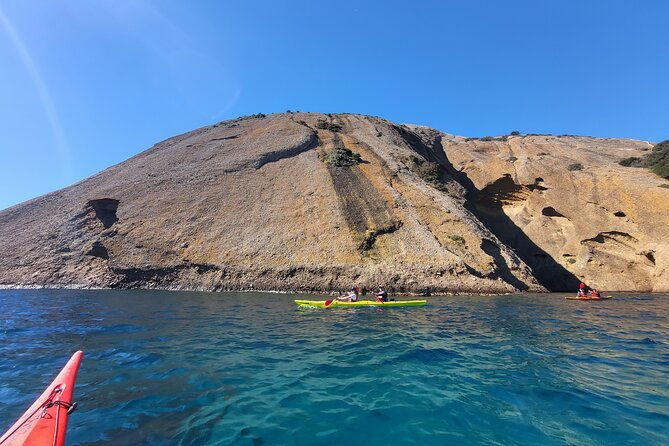 kayak-tour-at-calanques-national-park-ciotat