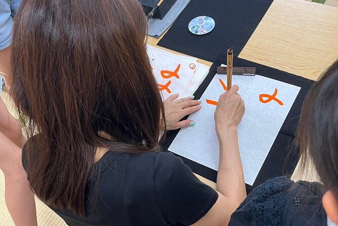 kimono-calligraphy-japanese-culture-experience-in-nakano