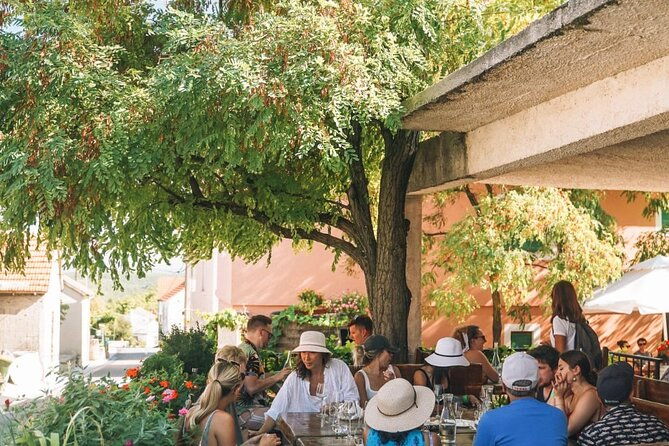 krka-waterfalls-food-wine-tasting-boat-ride-zadar-old-town