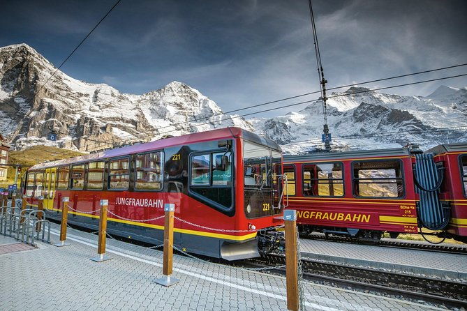 ktl364-small-group-tour-jungfrau-and-interlaken-from-lausanne