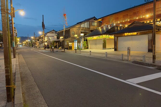 kyoto-ghost-tour-dark-tales-urban-legends-bamboo-forest-night