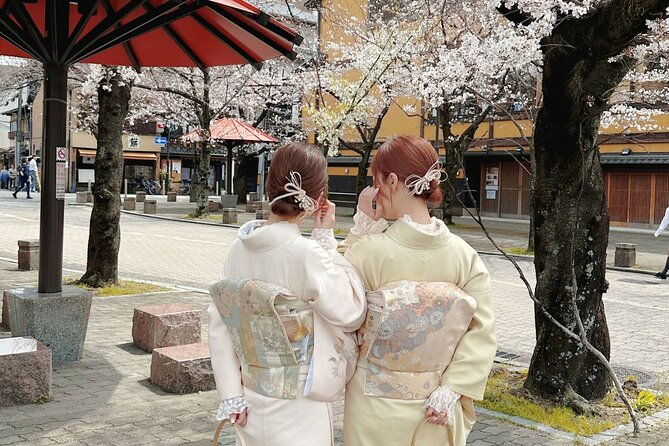 kyoto-gion-japanese-traditional-experience-kimono-yukata