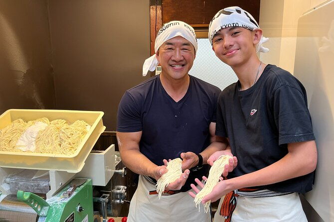 kyoto-ramen-noodle-making-class