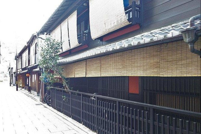 kyoto-samurai-and-geisha-town-private-walking-tour