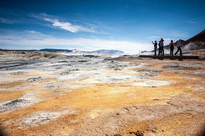 lake-myvatn-godafoss-small-group-tour-from-akureyri-port