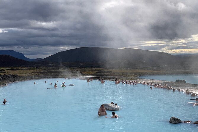 lake-myvatn-private-day-tour-myvatn-godafoss-waterfall-for-cruise-ships
