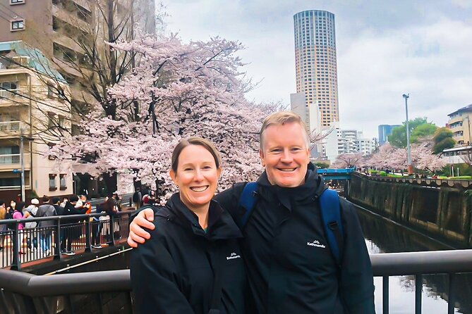licensed-guide-tokyo-meguro-cherry-blossom-walking-tour-2