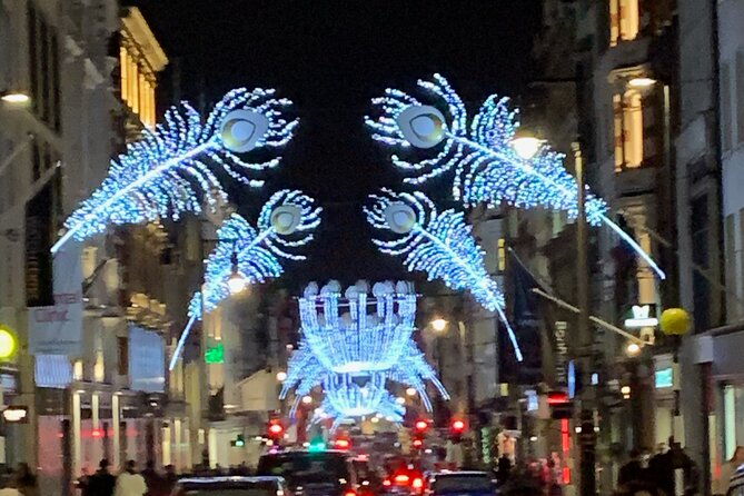 london-bespoke-black-cab-christmas-lights-sights-private-tour