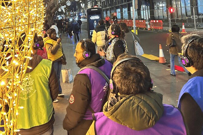 london-christmas-lights-guided-tour-with-christmas-music