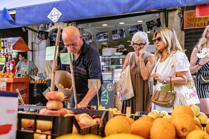 lucca-walking-tour-traditional-cooking-class-with-wine