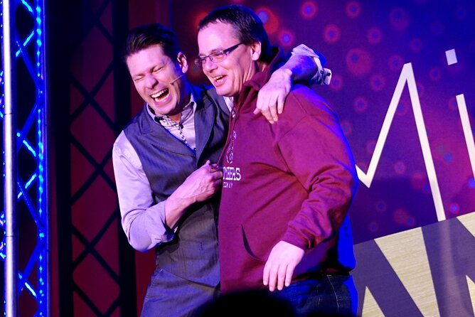 mike-hammer-comedy-magic-show-at-the-four-queens-hotel