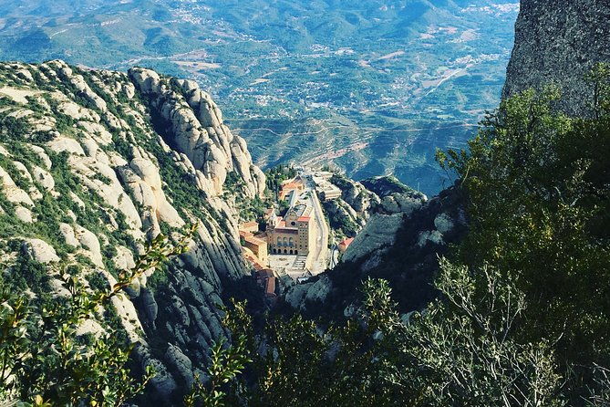 montserrat-monastery-small-group-tour-scenic-easy-hiking