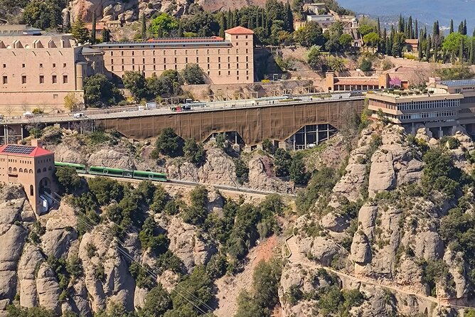 montserrat-small-group-with-cable-car-and-cogwheel-train