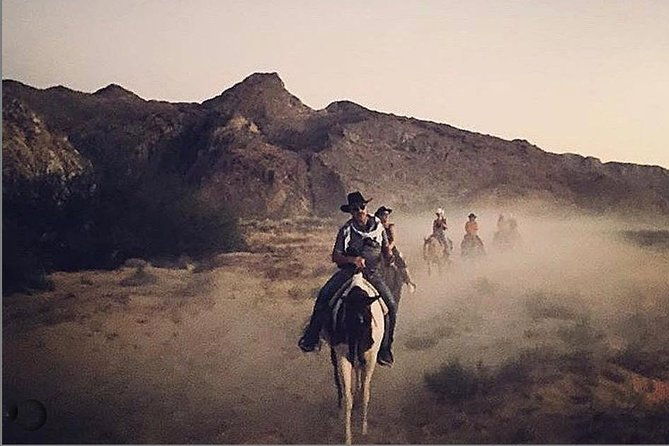 morning-horseback-ride-with-breakfast-from-las-vegas