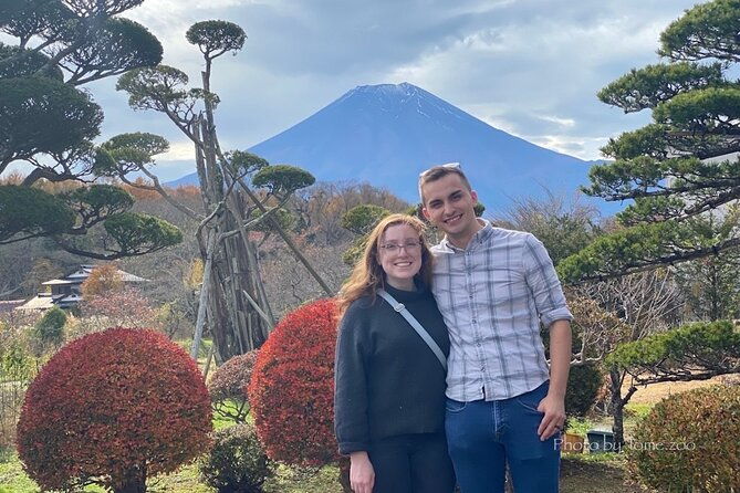 mount-fuji-five-lakes-tour-from-kawaguchiko-with-guide-vehicle