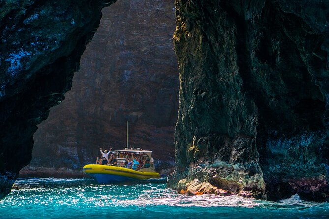 na-pali-coast-super-raft-adventure-with-snorkel