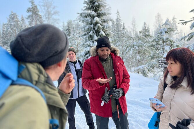 national-park-hike-finnish-smoke-sauna-experience-with-campfire-lunch