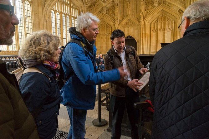 oxford-city-university-walking-private-groups-tour
