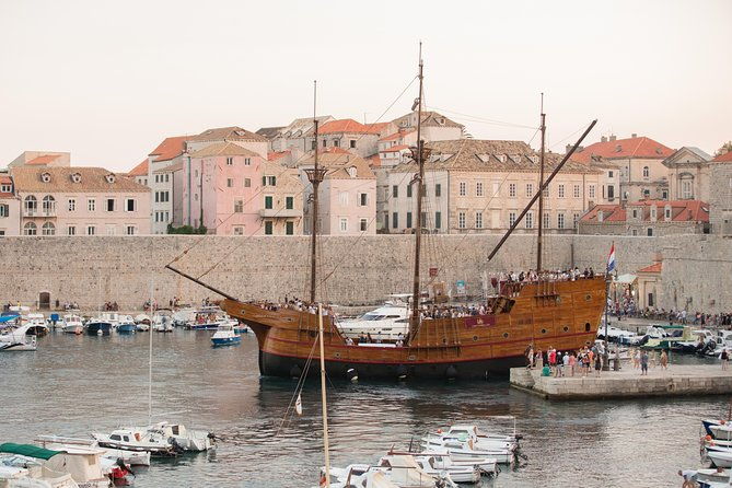 panoramic-sunset-cruise-from-dubrovnik