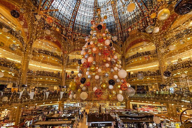 paris-christmas-tour-with-a-local-guide-custom-private