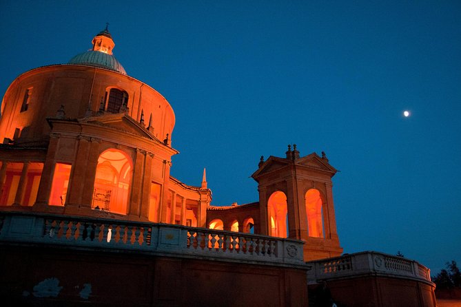 porticoes-of-bologna-and-basilica-san-luca-guided-tour