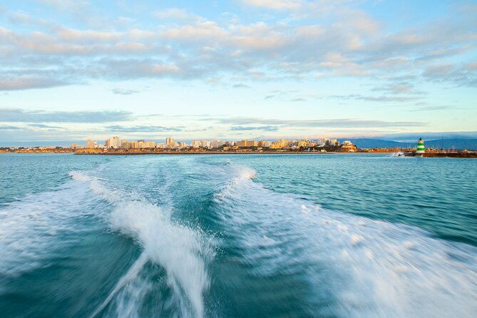 portimao-to-benagil-adrenaline-wave-90-minutes-cave-tour
