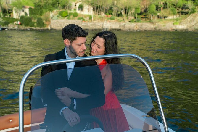 private-boat-tour-on-lake-como