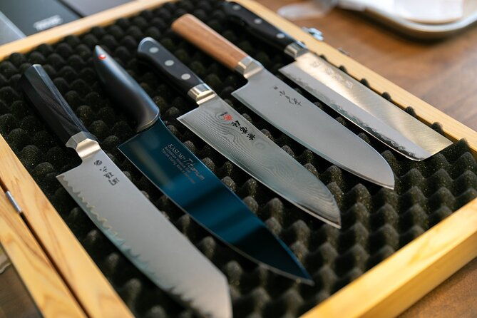 private-knife-purchasing-tour-in-seki-gifu