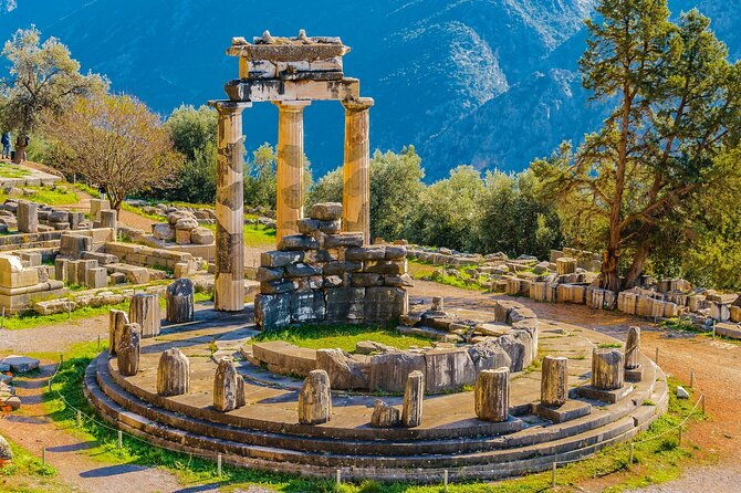 private-luxury-tour-delphi-thermopylae-the-300s-legacy