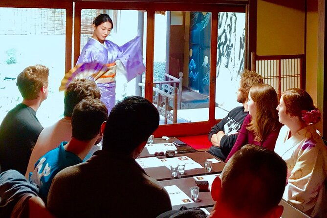 private-tea-ceremony-and-sake-tasting-in-kyoto-samurai-house