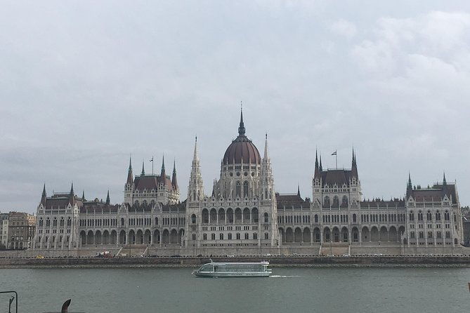 private-tour-around-budapest