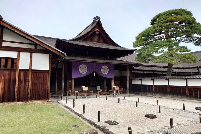 private-tour-from-kanazawa-to-takayama-and-shirakawa-go